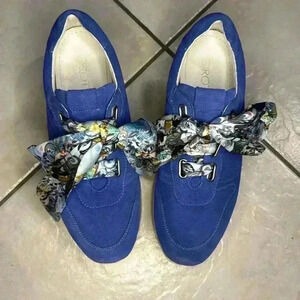 Girotti women’s sneaker blue EU 39/ US 8.5